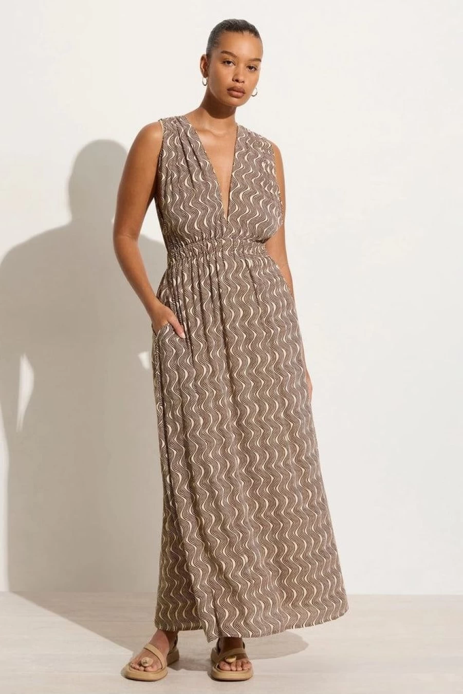 Faithfull The Brand Tropicale Midi Dress - Floral Summer Dress Women’s Boho Style Final Sale