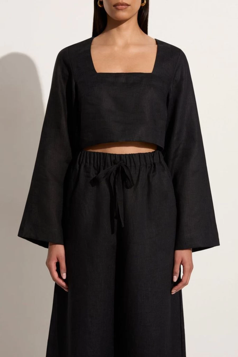 Faithfull The Brand Eilish Top - Black Women's Fashion Blouse