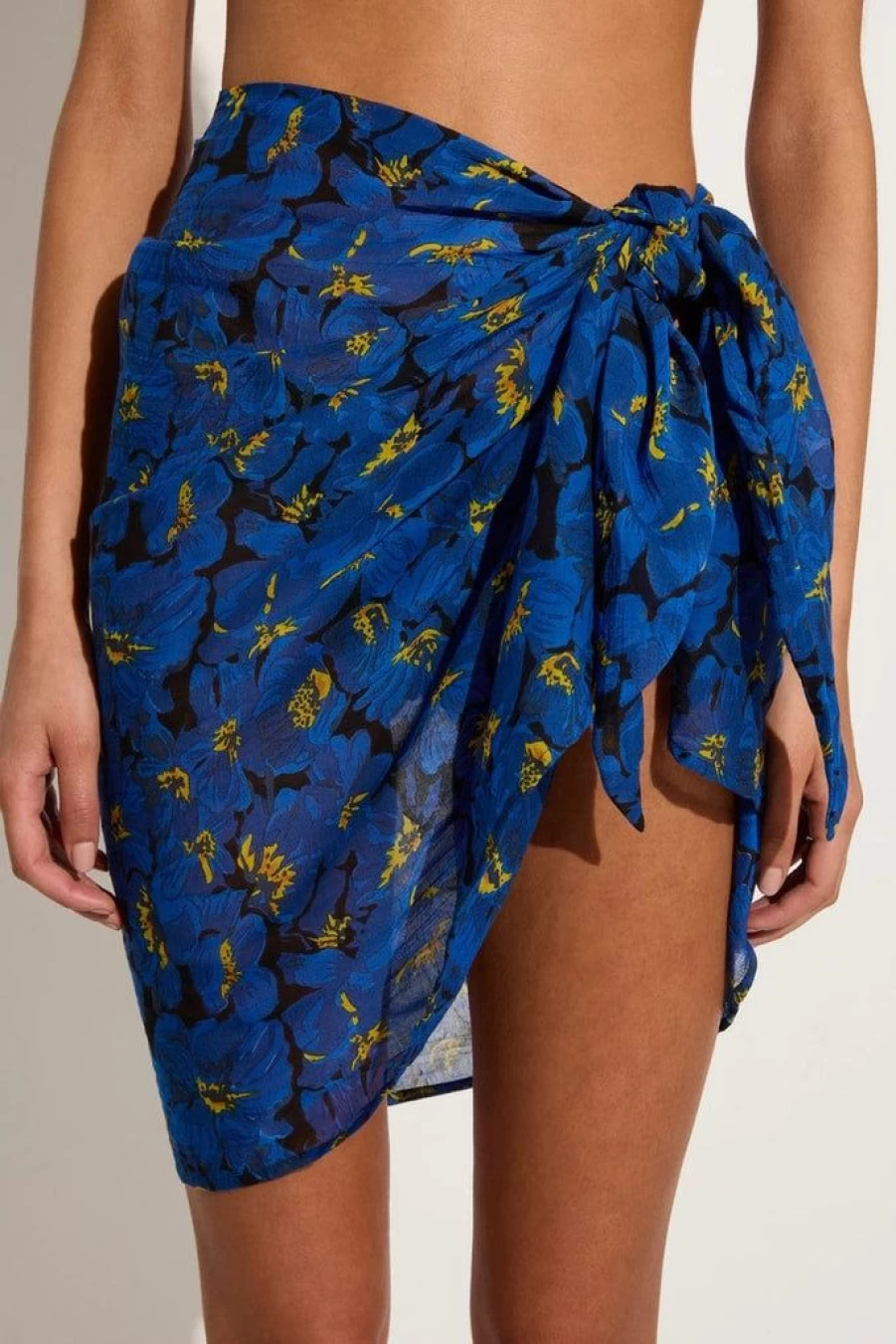 Faithfull The Brand Alca Pareo Floral Print Blue Beach Wrap - El Limon Design
